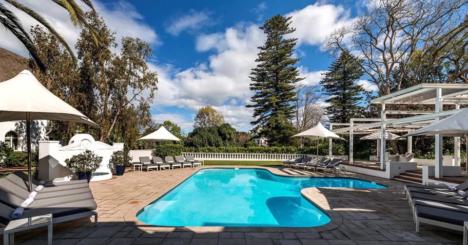 Manor House Private Pool